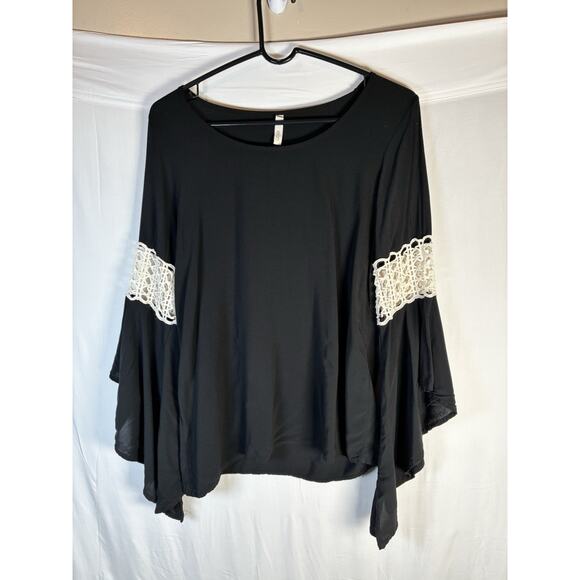 Elan Black Boho Bell Sleeve Top Size M Crochet Lace Detail Flowy Festival Style - Picture 2 of 9